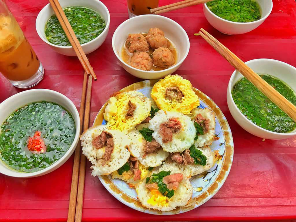 Banh căn Nha Trang