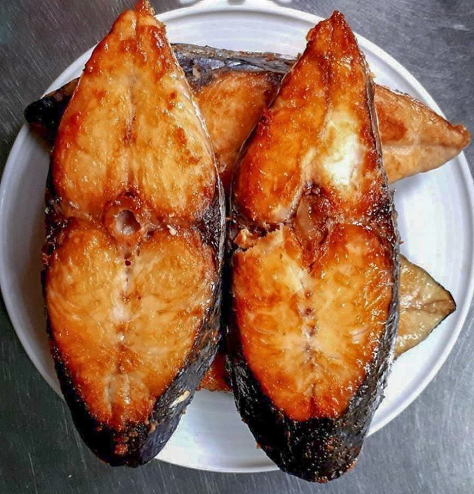 Cá thu một nắng chiên giòn thơm ngon