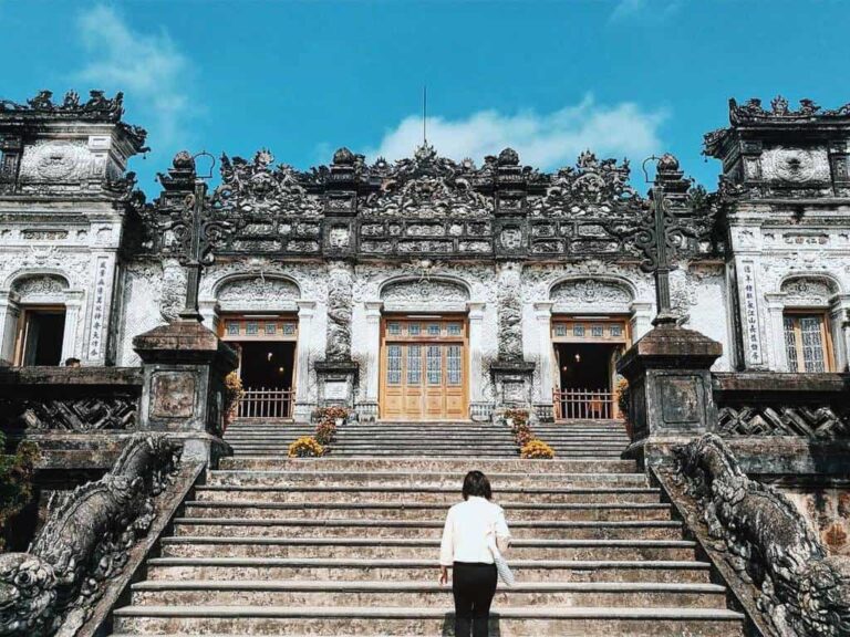 Kinh nghiệm du lịch Huế tự túc tiết kiệm: Lịch trình đi được nhiều nơi, ăn chơi “đã đời”